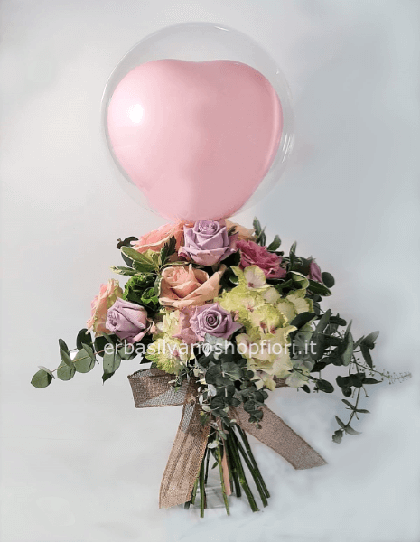 Bouquet con Palloncino Cuore » Fiorista a Cavenago Brianza, invio e  consegna fiori e piante a domicilio in Brianza.